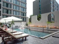 Beston Pattaya Hotels near Wat Sutthawat