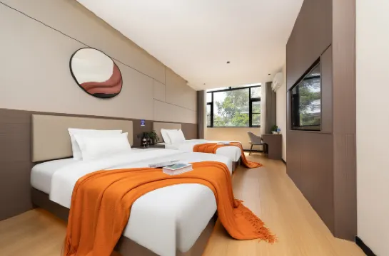 โรงแรมอัญญาแมนทู