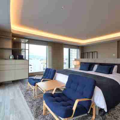 ReLabo MedicalSpa & Stay Rooms