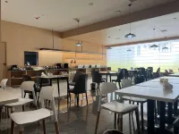 Kunlun Lecheng HOTEL