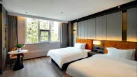 GRACEFUL CHARM HOTEL Отели рядом с достопримечательностью «Tangtou Passenger Transport Terminal»