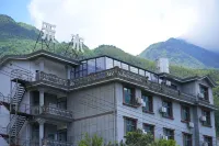 Hemu Guesthouse Các khách sạn gần Wugongshan Jinding Cableway