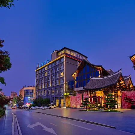 Qujing Biaocan Yuelai Chinese Garden Resort Hotel (Wanda Bund)