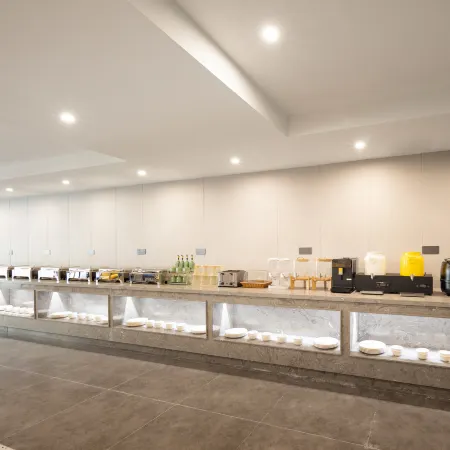 7Days Inn Hotel (Hunchun Xin Xi Market Haixianjie)