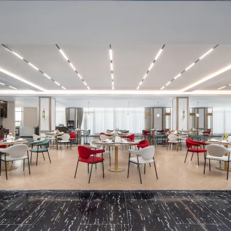 Yueyang MiLuo Quyuan Management Area METROPOLO JinJiang Hotel