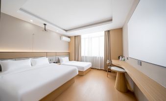 Jitai Chain Hotel (Shanghai Wildlife Park)