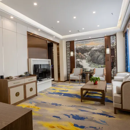 Silk Road Jinma International Hotel (Mati Temple Scenic Area)