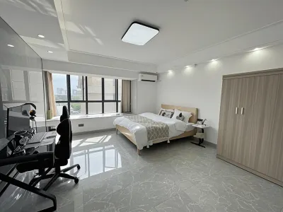 Whale E-sports Apartment (Zhanjiang Jingshibai Mansion)