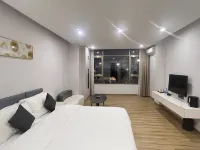 YZ Qingzhu Homestay (West Lake Park)
