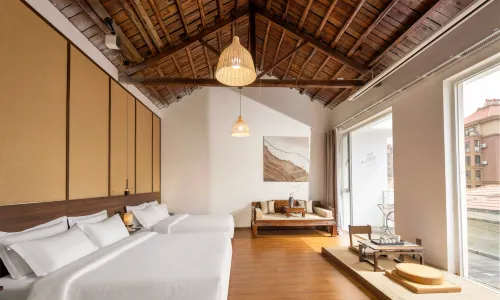 Flower Building Xixia Qingye Homestay (Grape Beach Beach Branch)