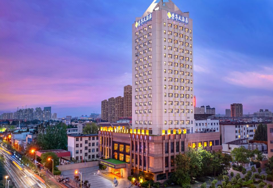 hotel overview picture