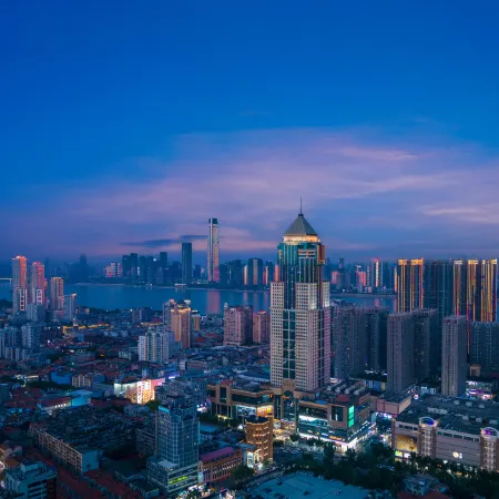 Holiday Inn Express Wuhan Jianghan Road Pedestrian Street