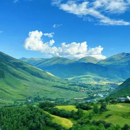 Xinduqiao Town Asa Yunshanju