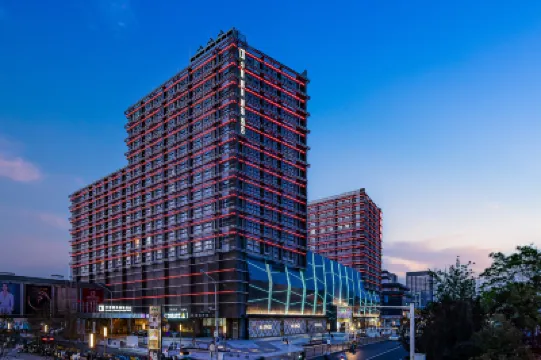 RoyalRae ZhongYiPengAo Hotel Hotels in Princess Tomb and Wanshou Road Commercial Area