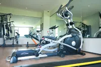 Surprise Hotel (Tangbula Mengkete Scenic Area) Hotels in Nilka County