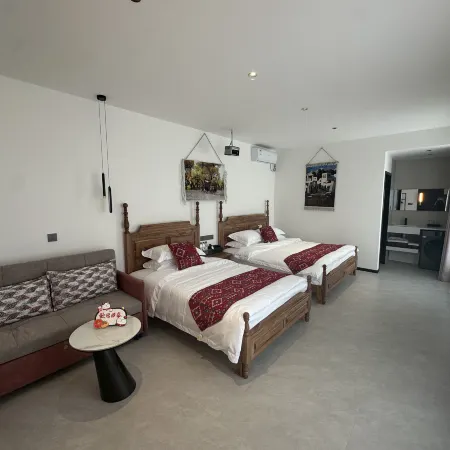 Jiduqiu · Villa Leisure Vacation Homestay (Yining Airport)