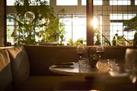 1 Hotel Melbourne - breakfast