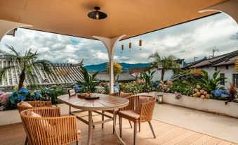 Nayun · Natural Aesthetic Designer Scenic Art Homestay (The Old Town of Lijiang)