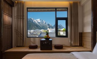 Lixiaman·Juangui| Romantic 360º Sunrise over Golden Mountain Resort Courtyard (Baisha Ancient Town)