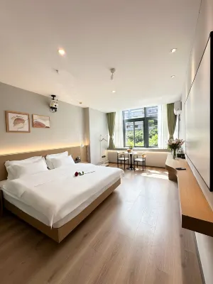 Yibin Junyuan Hotel
