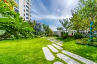 Howard Johnson Club Hotel Dongfang Hotels in Dongfang