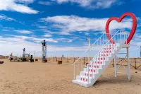Golmud Kunlun Secret Realm Lakeside Wild Luxury Resort