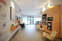 Xuzhou High Speed Railway East Station Store