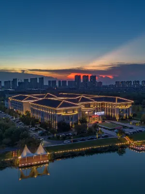 Zhongyu Grand Hotel (Binzhou Zhonghai Scenic Area) Hotels in Binzhou