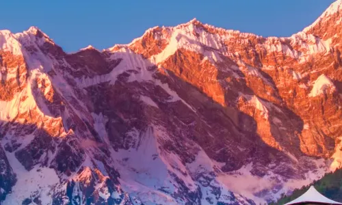 喜瑪拉雅·南迦巴瓦帳篷飯店（雅魯藏布大峽谷景區店）