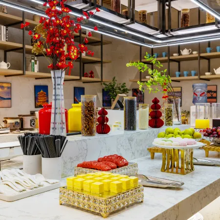 Qingneng Qingjiang Hotel (Wuhan Yellow Crane Tower Tanhualin)