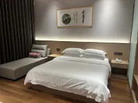 Nantaihang Herbal Cultural Park Hotel Hotels in Zezhou