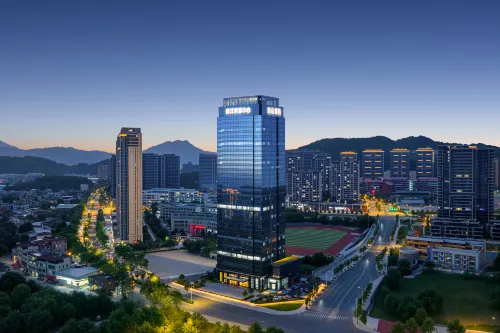 Quanzhou Nan'an Nanyang Fortune Center Atour Hotel Hotels in Nan'an