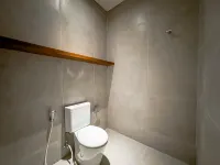 Athaya Canggu Villas by Nagisa Bali Отели рядом с достопримечательностью «Four On Drupadi»