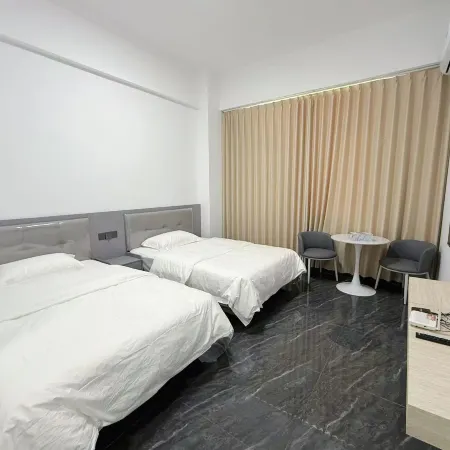 Ruili Jianyi Homestay