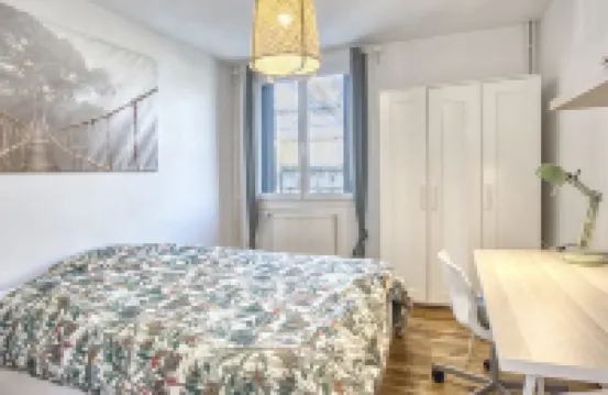 4BR 1000sq The Sweet Break light comfort