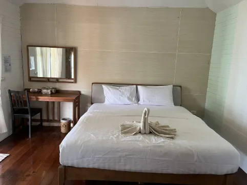 ห้องแอร์ วิวสวน พิเศษ