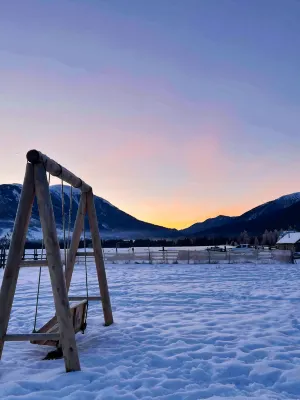 Kanas Anyu Hidden World Homestay Hotels near Fairy Bay