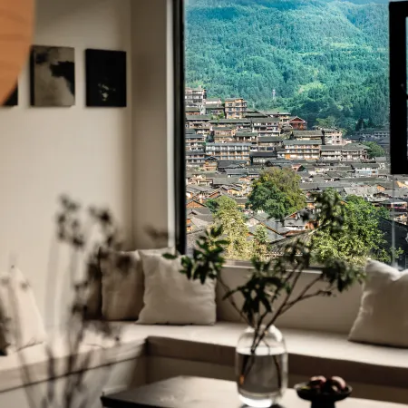 Xijiang Qianhu Miao Village Mijian Mountain Homestay