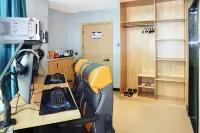 Tongling Fenghan E-sports Hotel (Tongling Vocational and Technical School) - Esports
