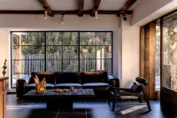 Xunguang Yuegui · Snow Mountain Secret Boutique Stay (Mount Siguniang Scenic Area)