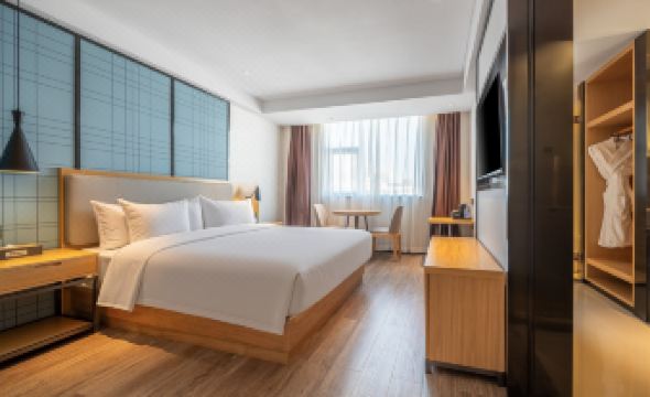 Fengman Hotel (Longhai Hougang Ancient Street)