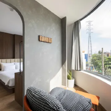 La Hotel Duong So 21 第十二郡附近的飯店