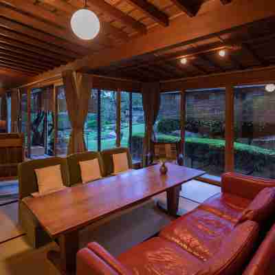 庭園の宿 石亭 Rooms