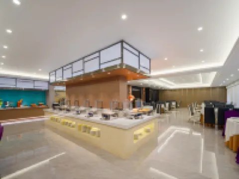 Vienna International Hotel (Jieyang People's Avenue)