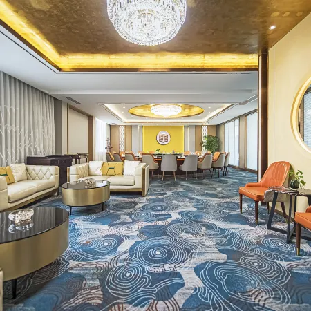 Shifang Hongda Jinqiao Hotel