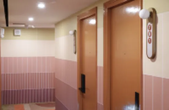 アホテル ファーラーパーク - ニューリーリノベイテッド