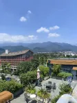 Dujiangyan Yuandong Yaju Hotel (panda valley Store) - Bergblick
