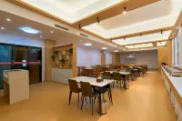 Yilong International Hotel (Xincai Moon Bay Park) - فطور