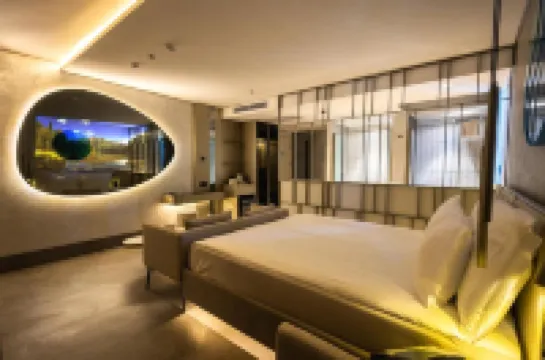 Four Hills Hotel Hotels in 