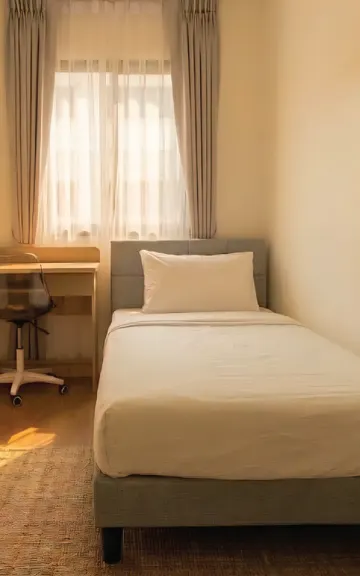 ห้องพักเดี่ยวในพื้นที่พักอาศัยร่วม (ผู้ชายเท่านั้น) ห้องน้ำรวม 